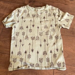 Gap Kids graphic tee size S (6/7)